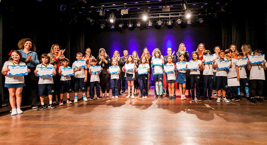 Conquistas no Concurso Canguru de Matemática 2023 Conquistas no Concurso Canguru de Matemática 2023